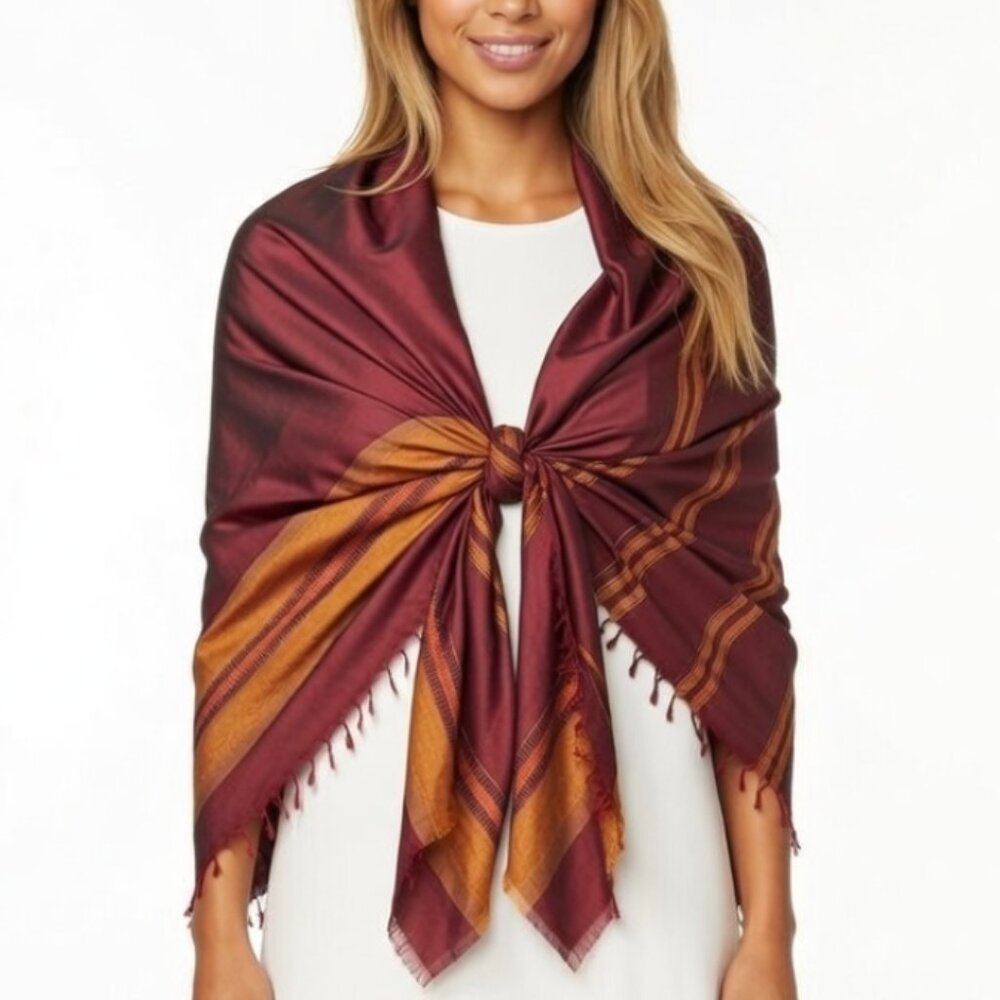 ⭐️ Stunning burgundy-and-gold striped wrap shawl with fringe details.